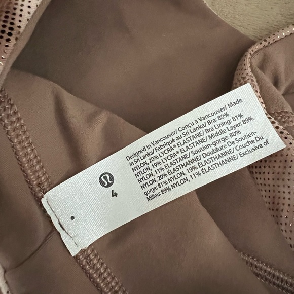 NWT Lululemon Align shiny print bra top size 4 - Picture 5 of 5